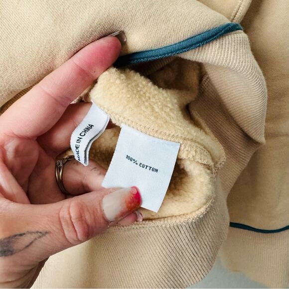 Madeleine Thompson cream hoodie blue hems soft inside woman’s size L - Picture 7 of 8